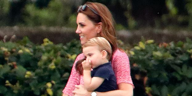 Kate Middleton, Prince William, and Their Kids Were Seen Having Burgers and Fries at a Norfolk Pub