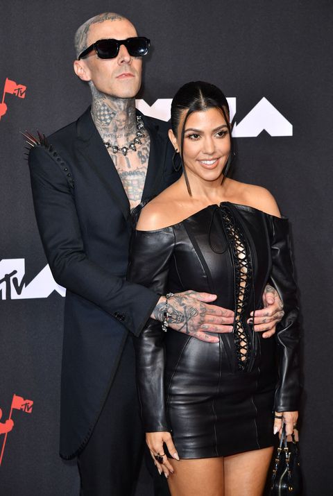 travis barker and kourtney kardashian