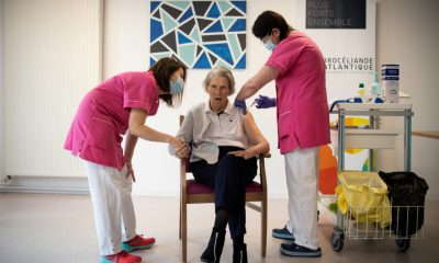 Older Vaccinated People At Higher Risk Of Contracting Severe COVID-19 Illness: Report