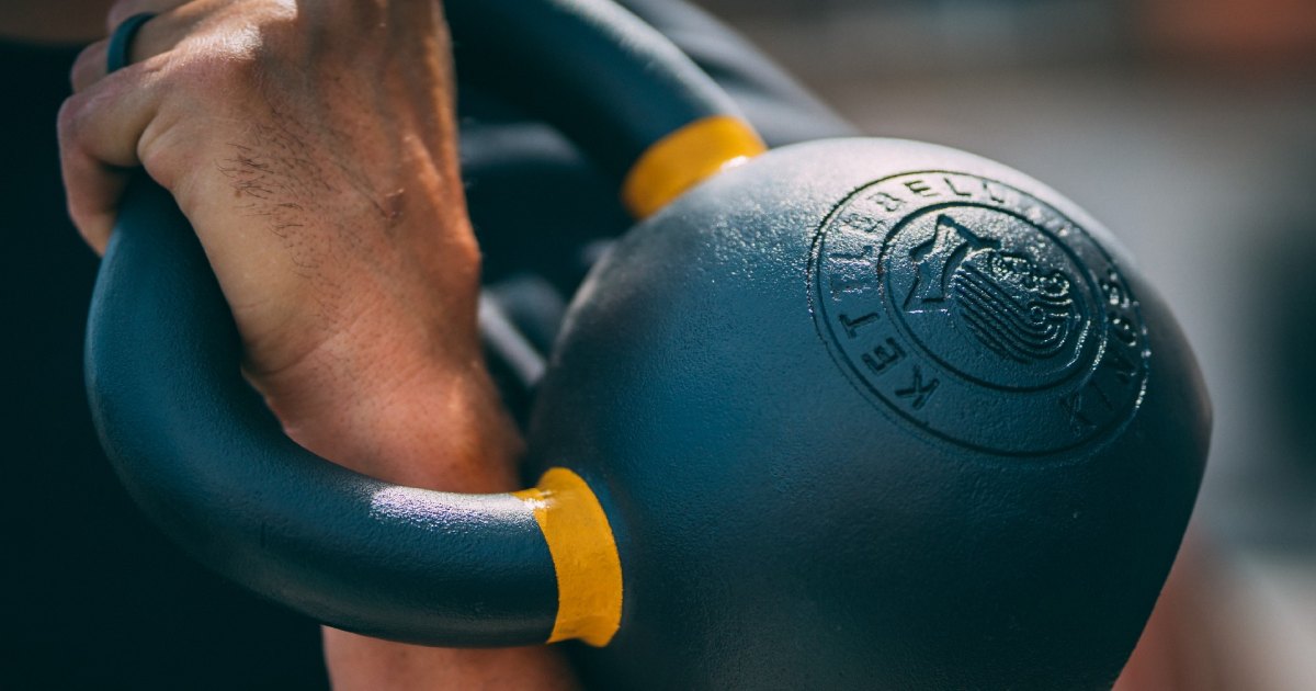 How to Choose the Right Kettlebell Weight