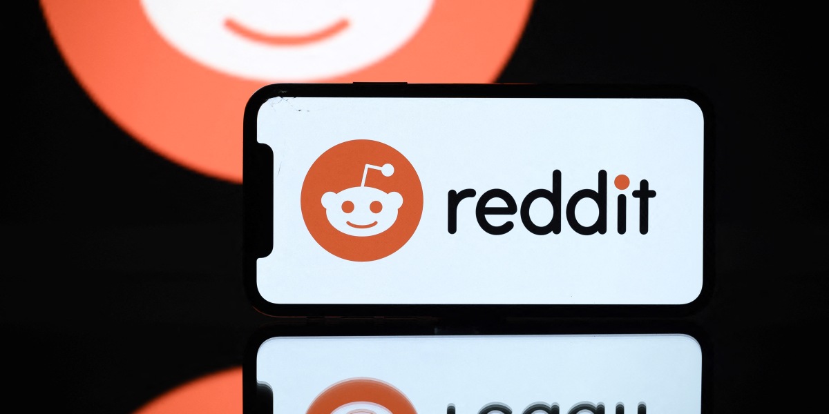 Reddit is—finally—going public