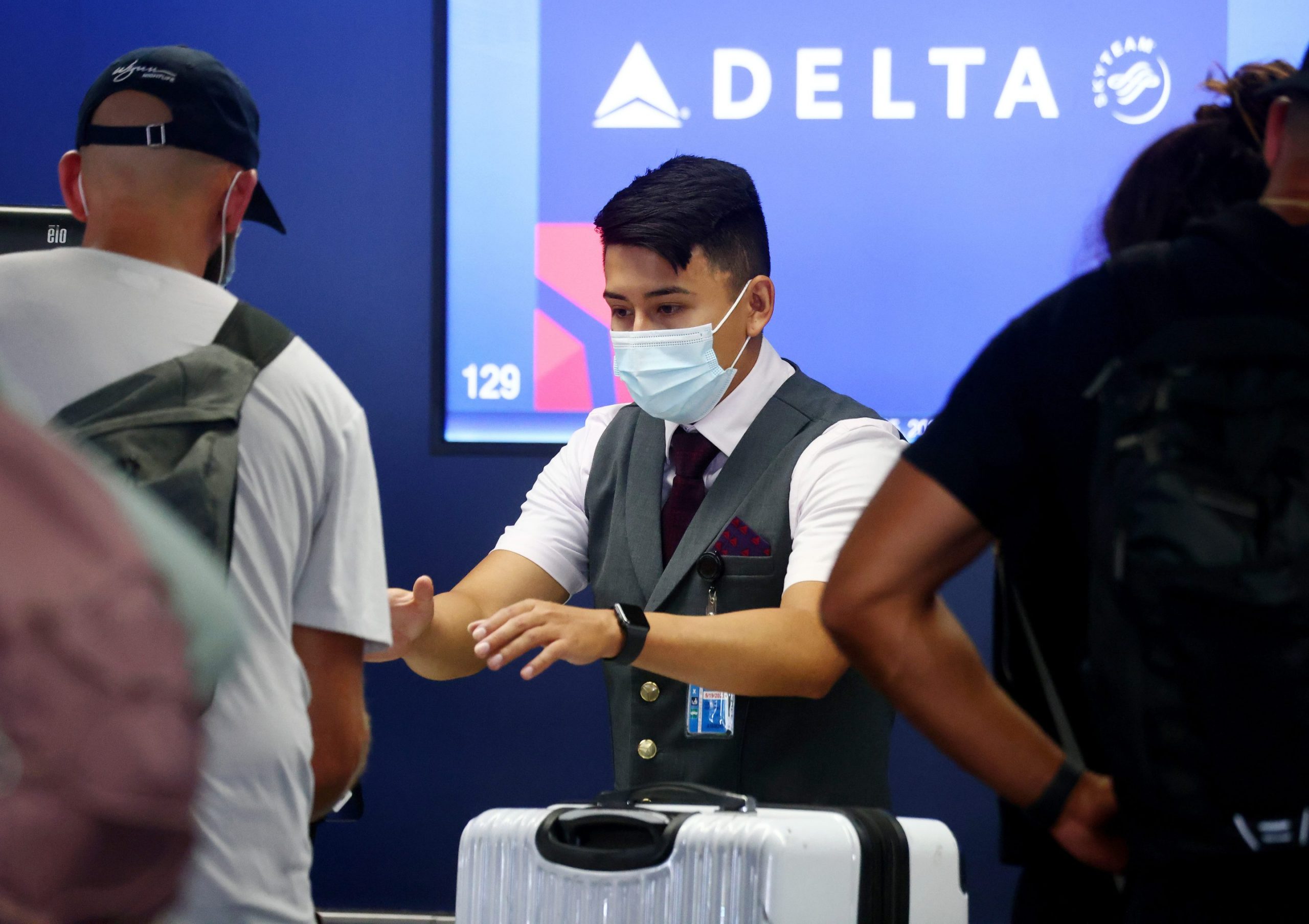 Delta will end $200 monthly surcharge for unvaccinated employees