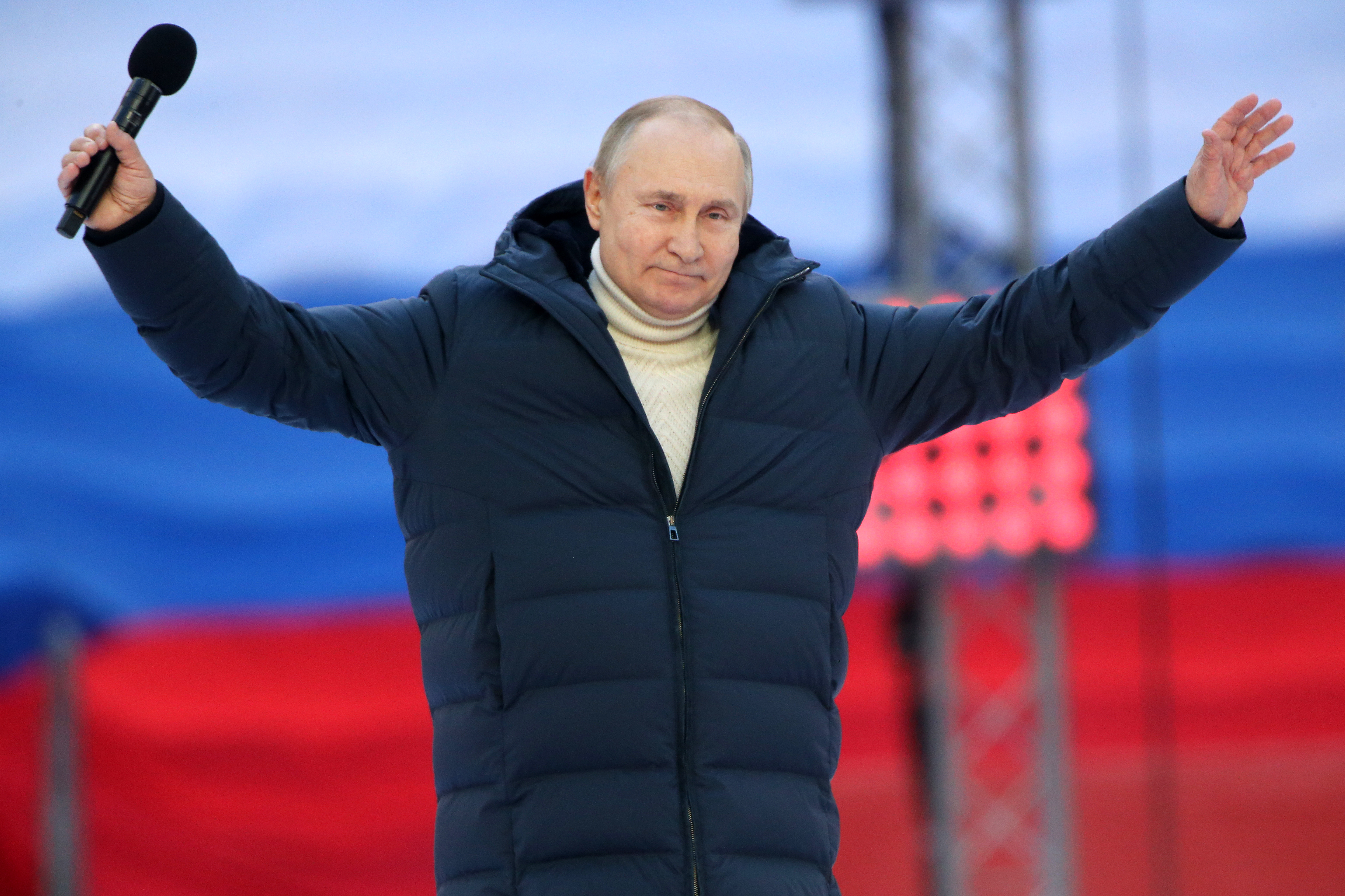 Intel: Putin may cite Ukraine war to meddle in U.S. politics