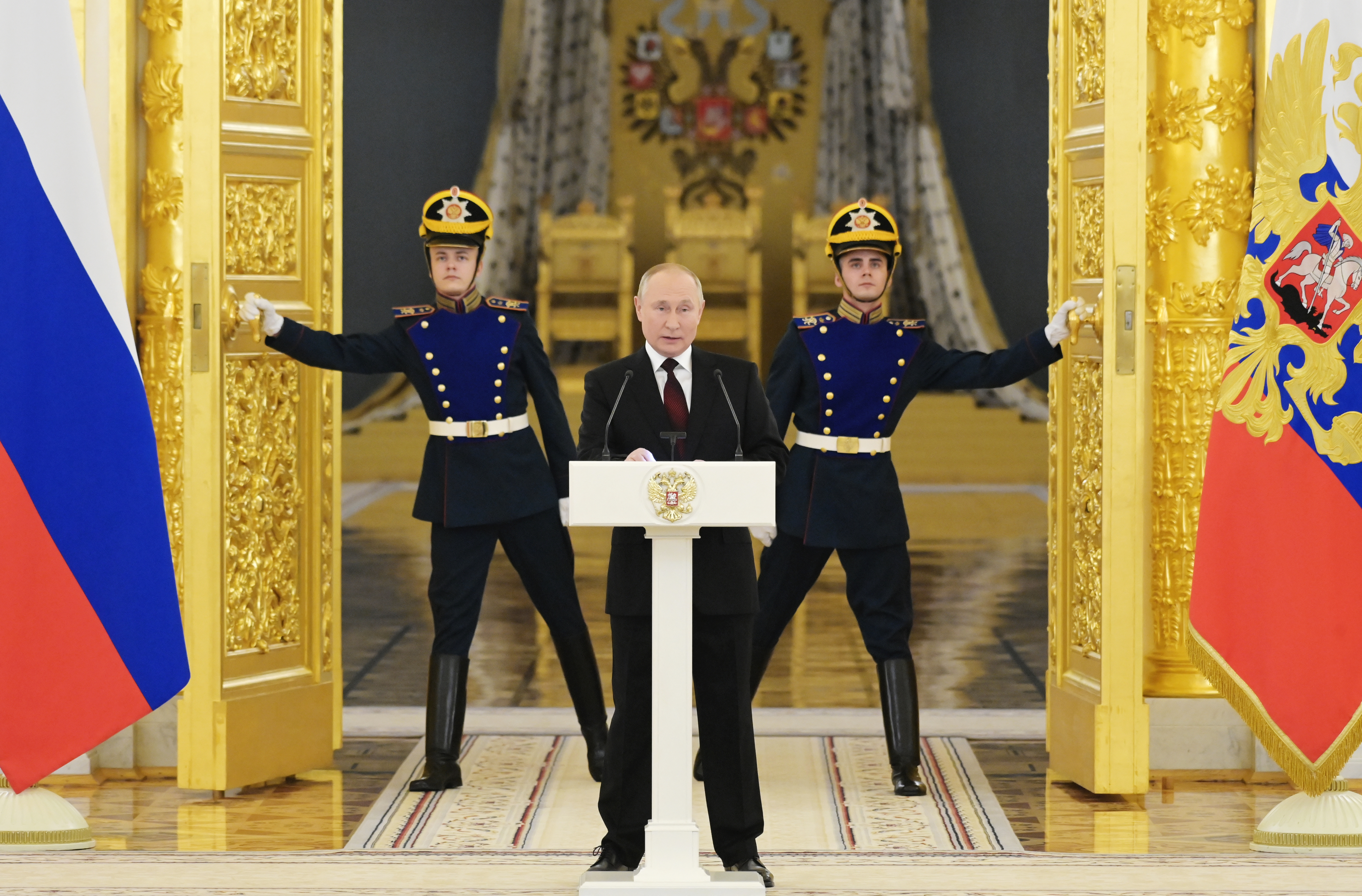 War, economy could weaken Putin's place as leader | Analysis