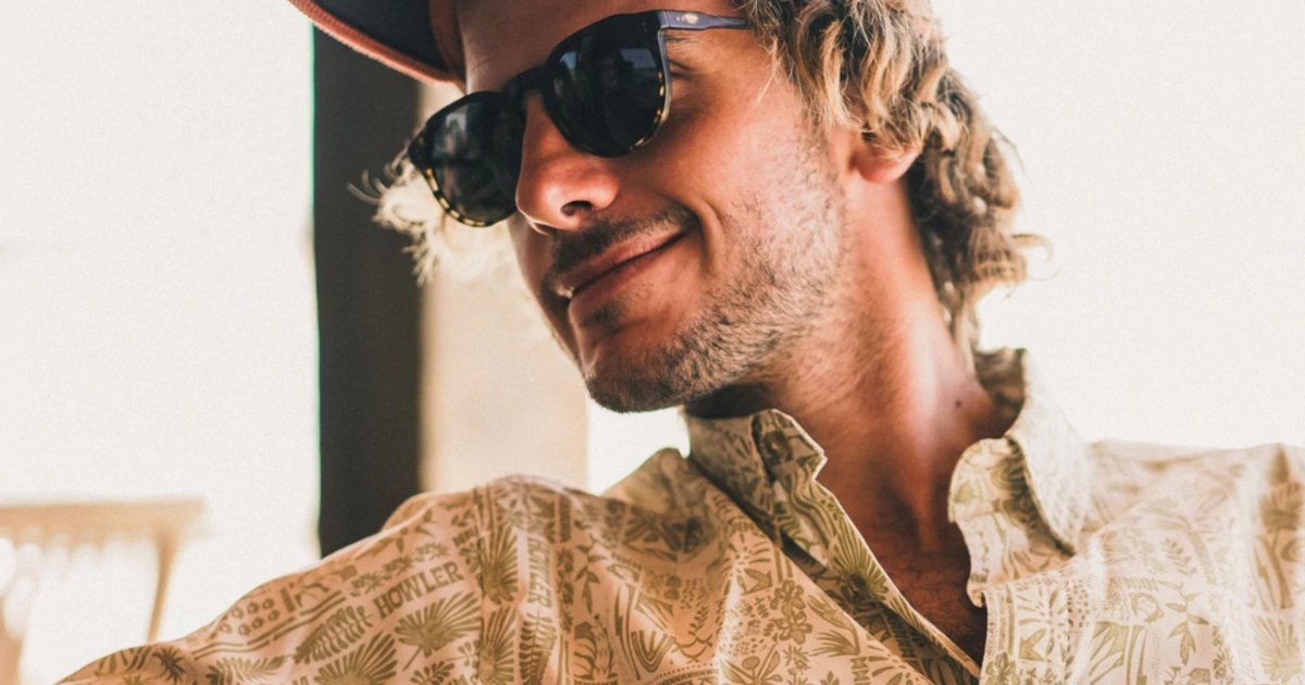 The Best Men's Button-Down Shirts for Summer 2022