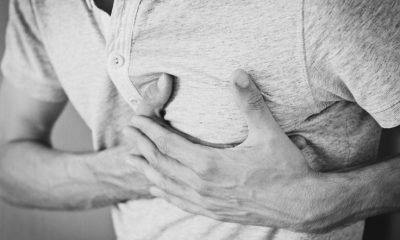 chest-heart-attack-symptoms